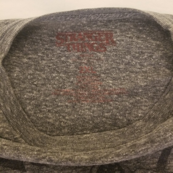 Rare Stranger Things Demogorgon T-Shirt XXL - Picture 4 of 4